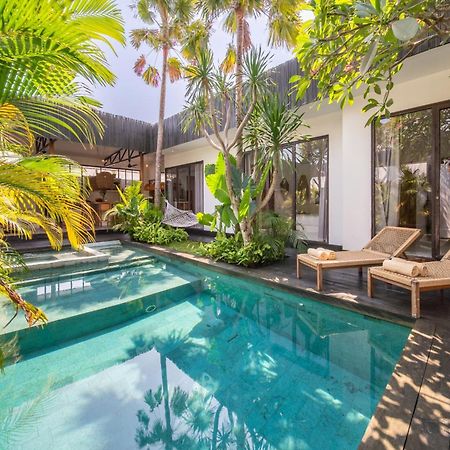 Villa Yogi Surf 2 Canggu Eksteriør bilde
